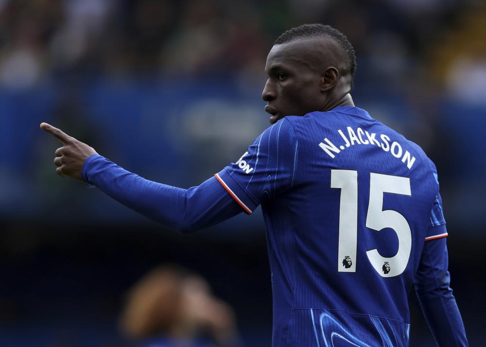 成功地将足 成功地将足